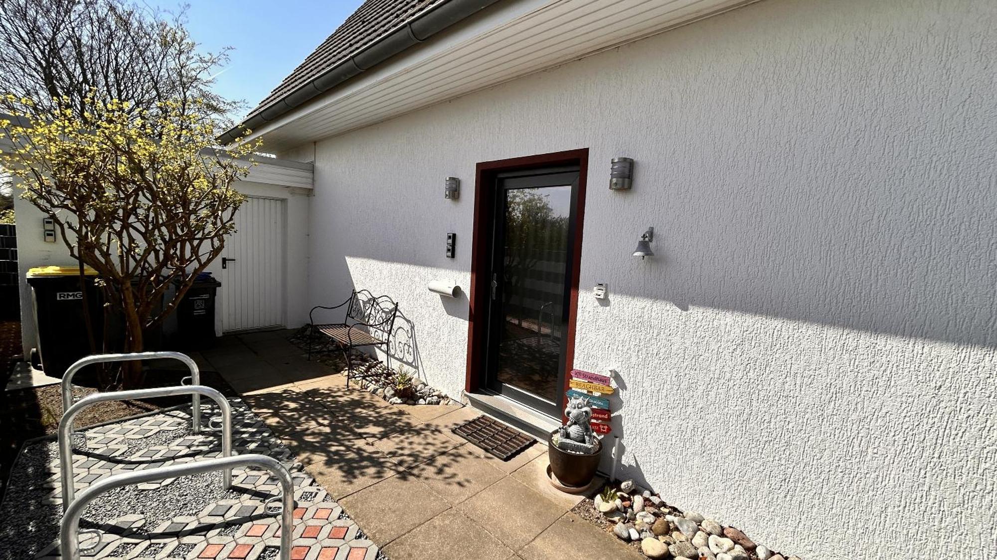 Ferienwohnung In Ruhiger Lage Und Mit Balkon - Ferienhaus Solamar Fewo Og Бреґе Екстер'єр фото